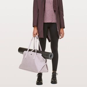 Lululemon Go Getter Bag, Plum